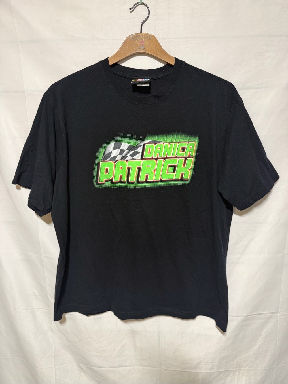 2010 XL Danica Patrick NASCAR #7 GoDaddy
Racing T-Shirt
